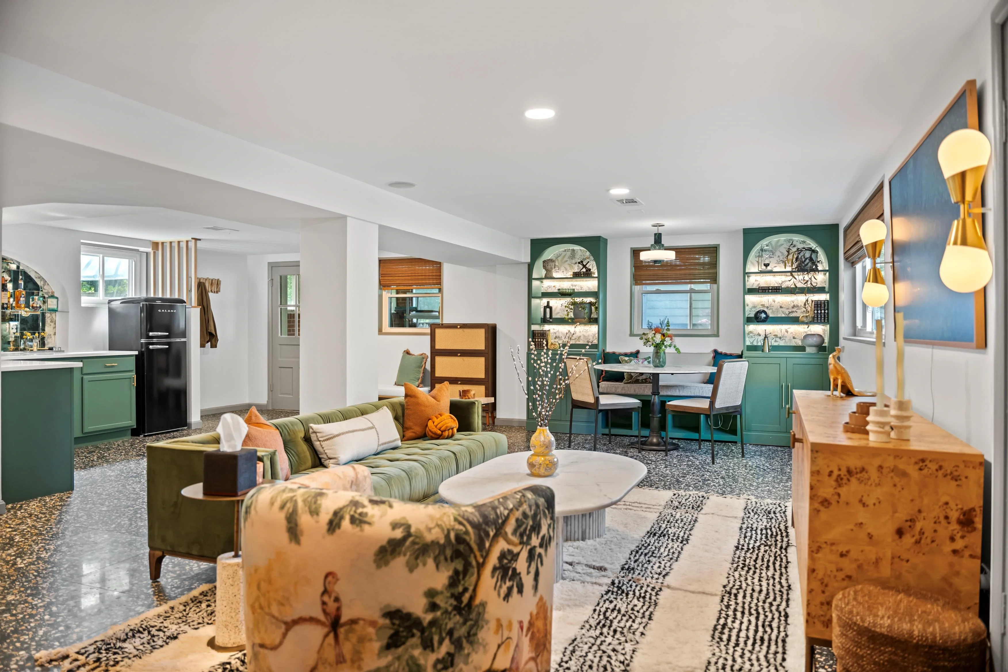 Professional real estate photography of an elegant living room with designer furnishings and natural light in Washington DC by Umedia