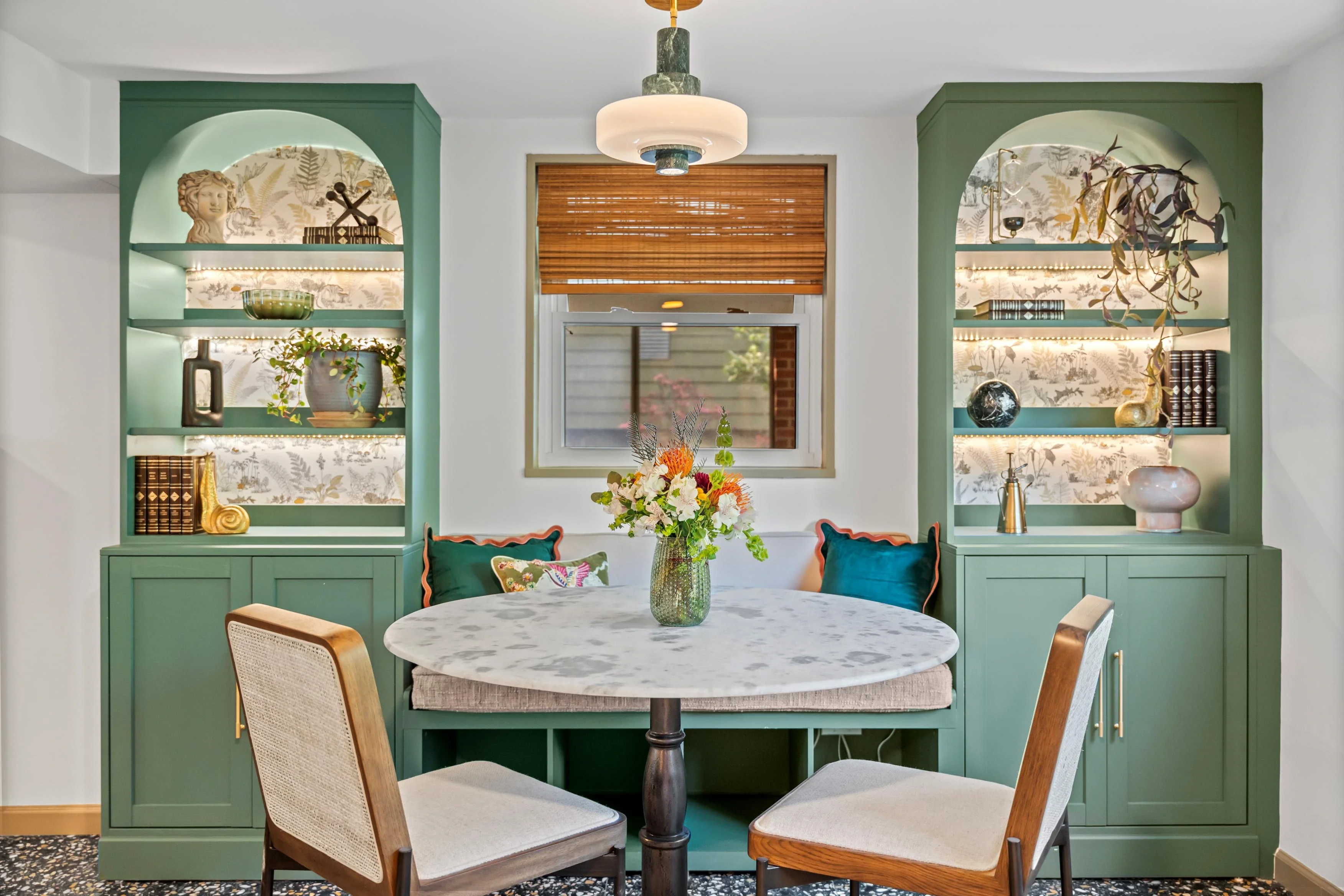 HDR interior photography of a stylish dining room staged for entertaining in a Washington DC real estate listing by Umedia