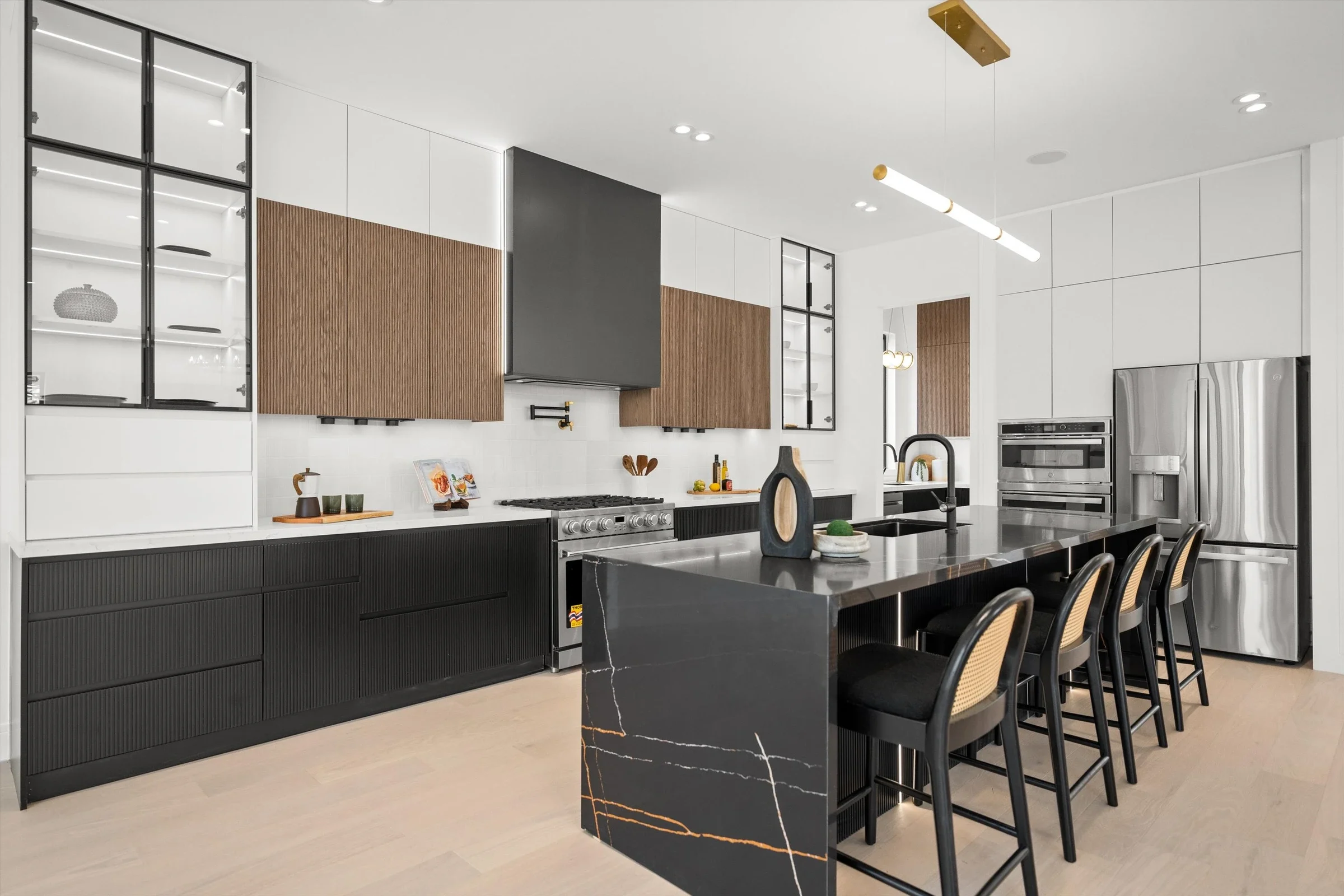 HDR photography of a designer kitchen island in a new construction home in Falls Church, VA by Umedia